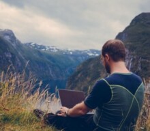 10 Courses to Get Your Digital Nomad Career Started